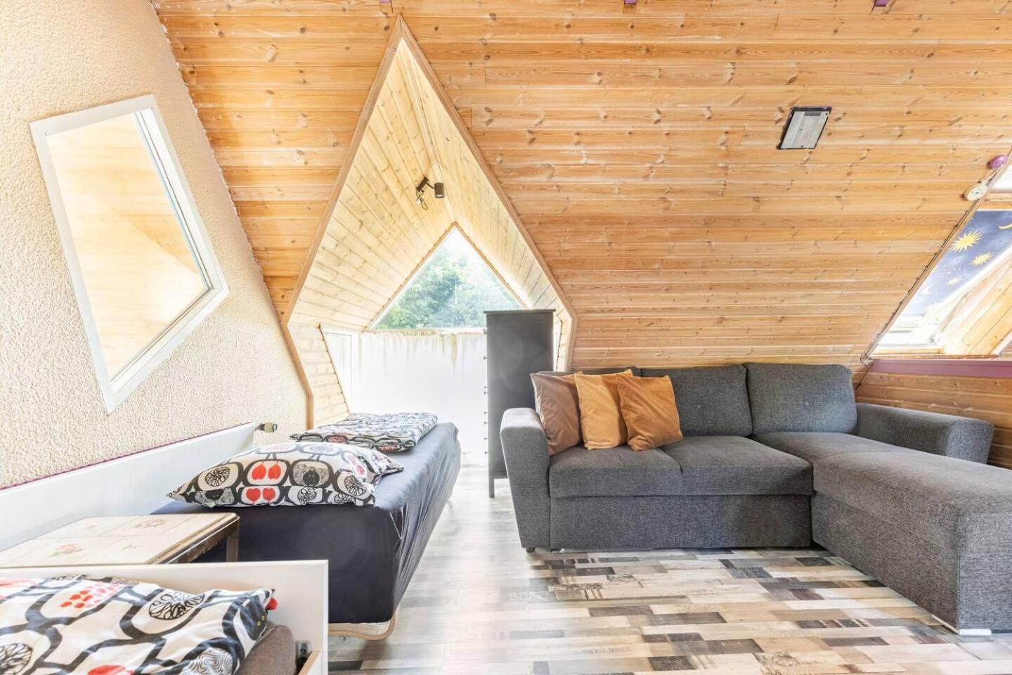 Trandafir Guesthouse Egtved Exteriör bild